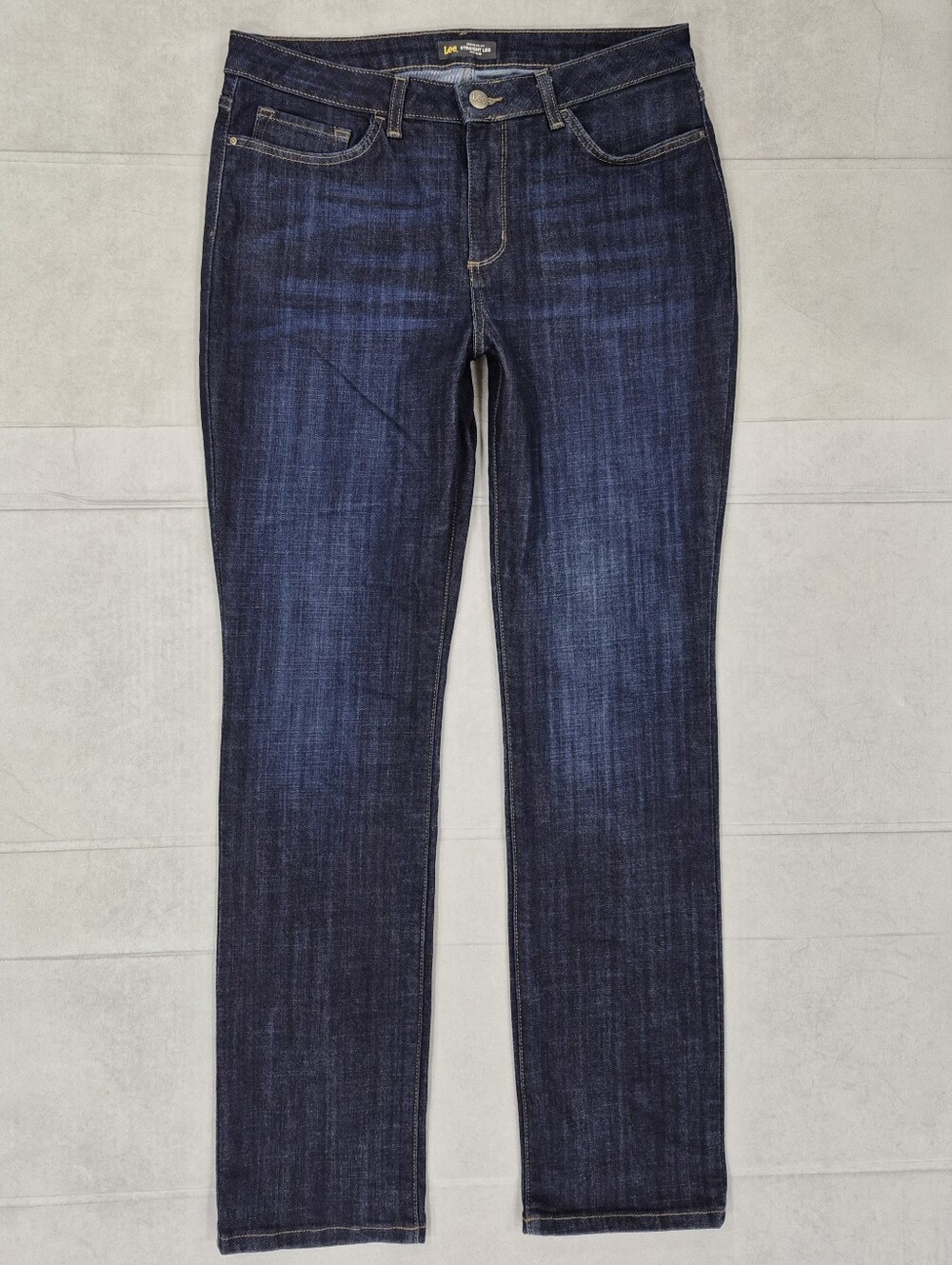 Lee jeans women's 14 Long dark wash mild fading straight leg stretch mid rise